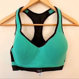 Victoria’s Secret 32D Sports Bra VSX Padded